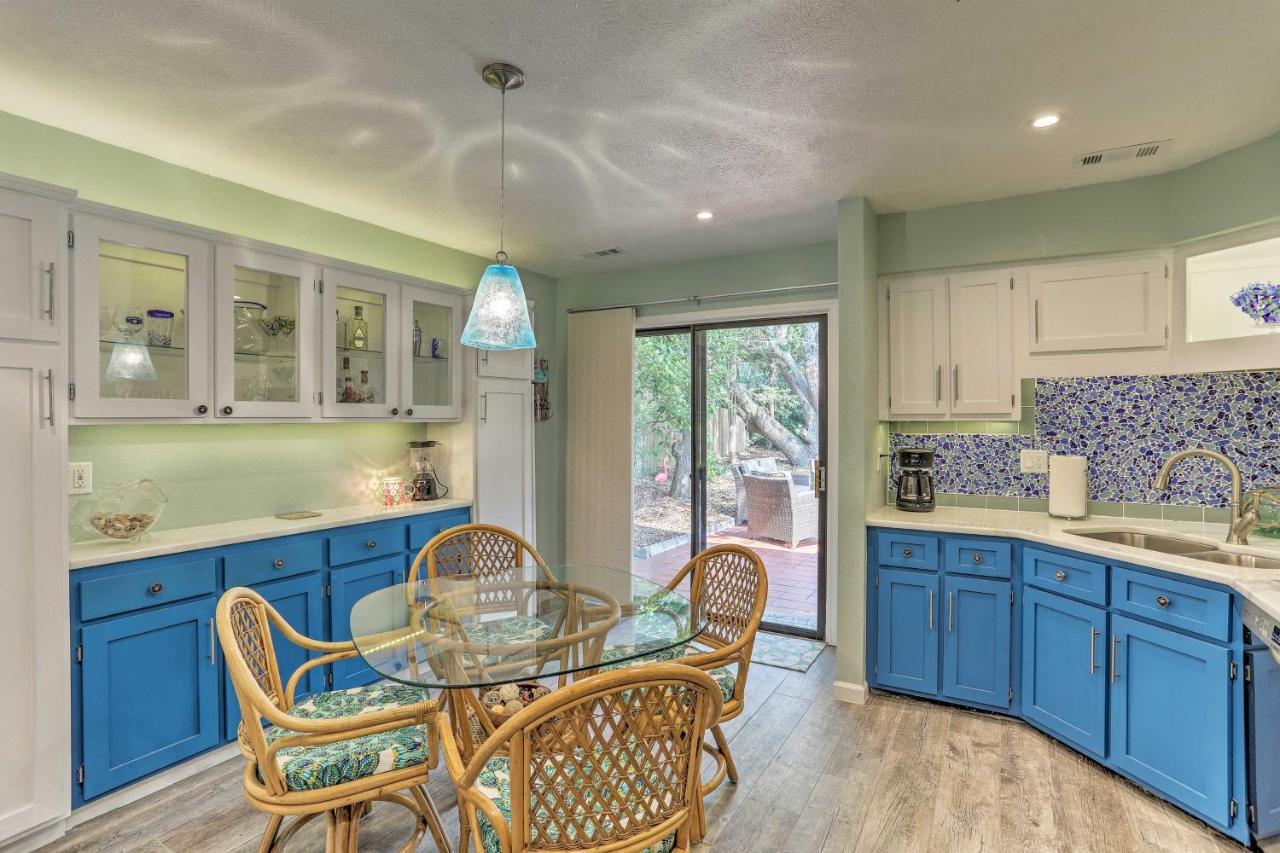 North Myrtle Beach Townhome, 1 Block To Ocean! Luaran gambar